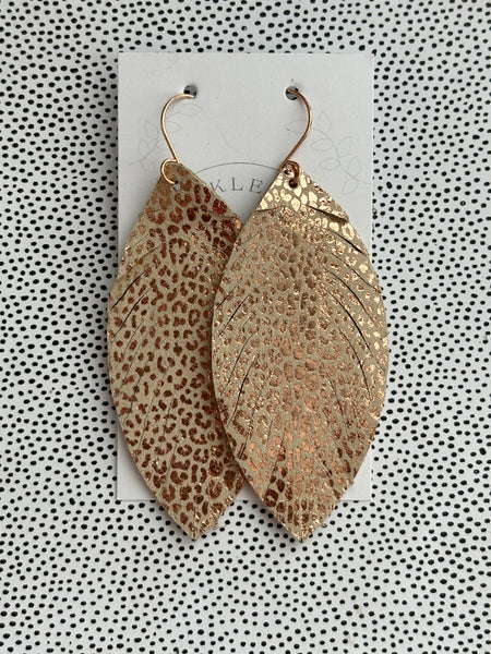 Mini Cheetah Print Feathers