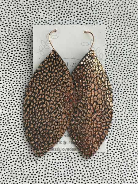 Mini Cheetah Print Feathers