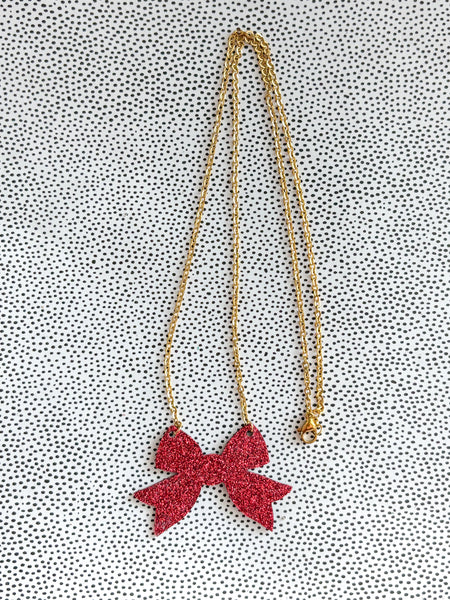 Bow Necklace