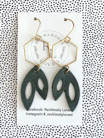 Hanging leaf earrings